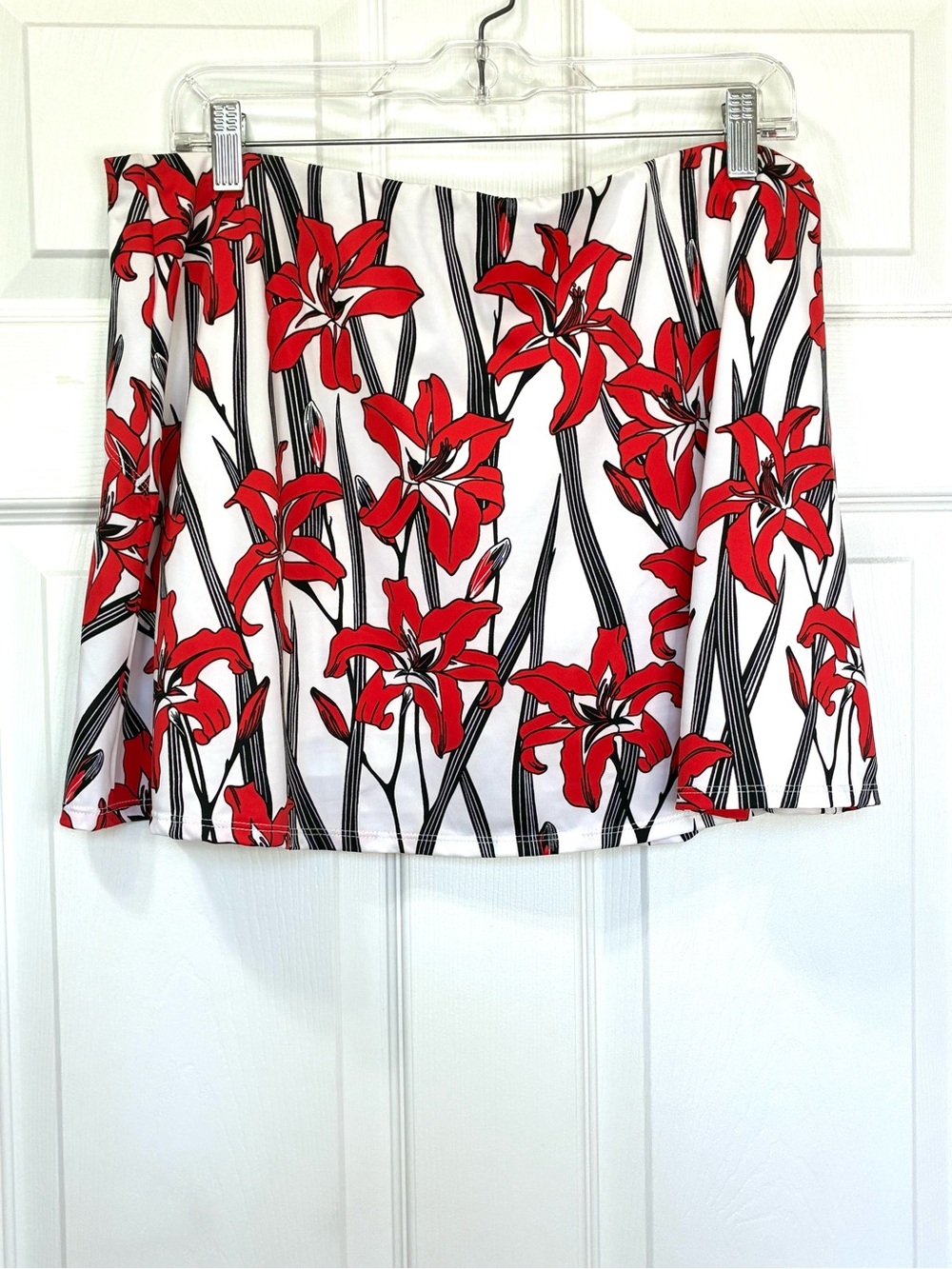 Tail Floral Skort Womens Large White Black Red Lilly Print Ball Pocket Athletic